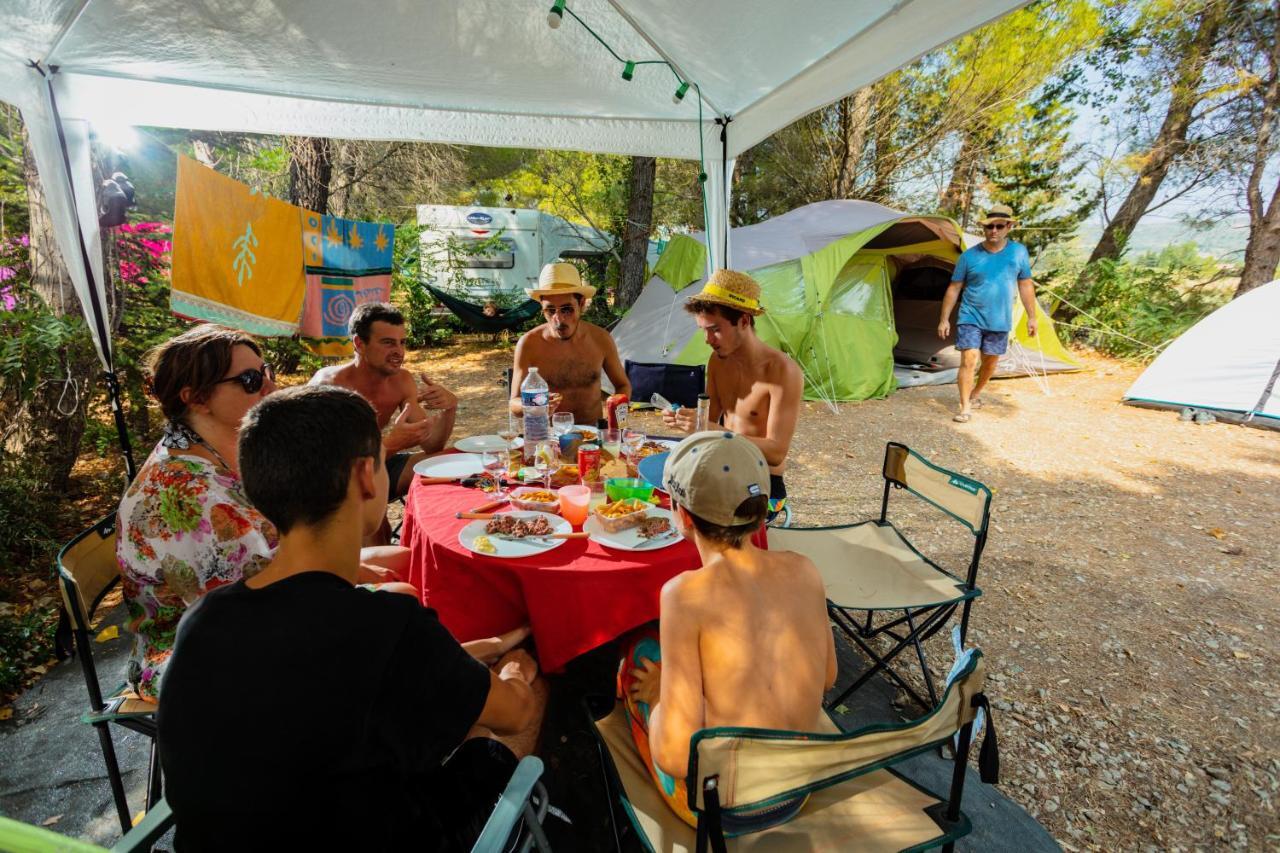 Camping La Peiriere Tuchan Zewnętrze zdjęcie