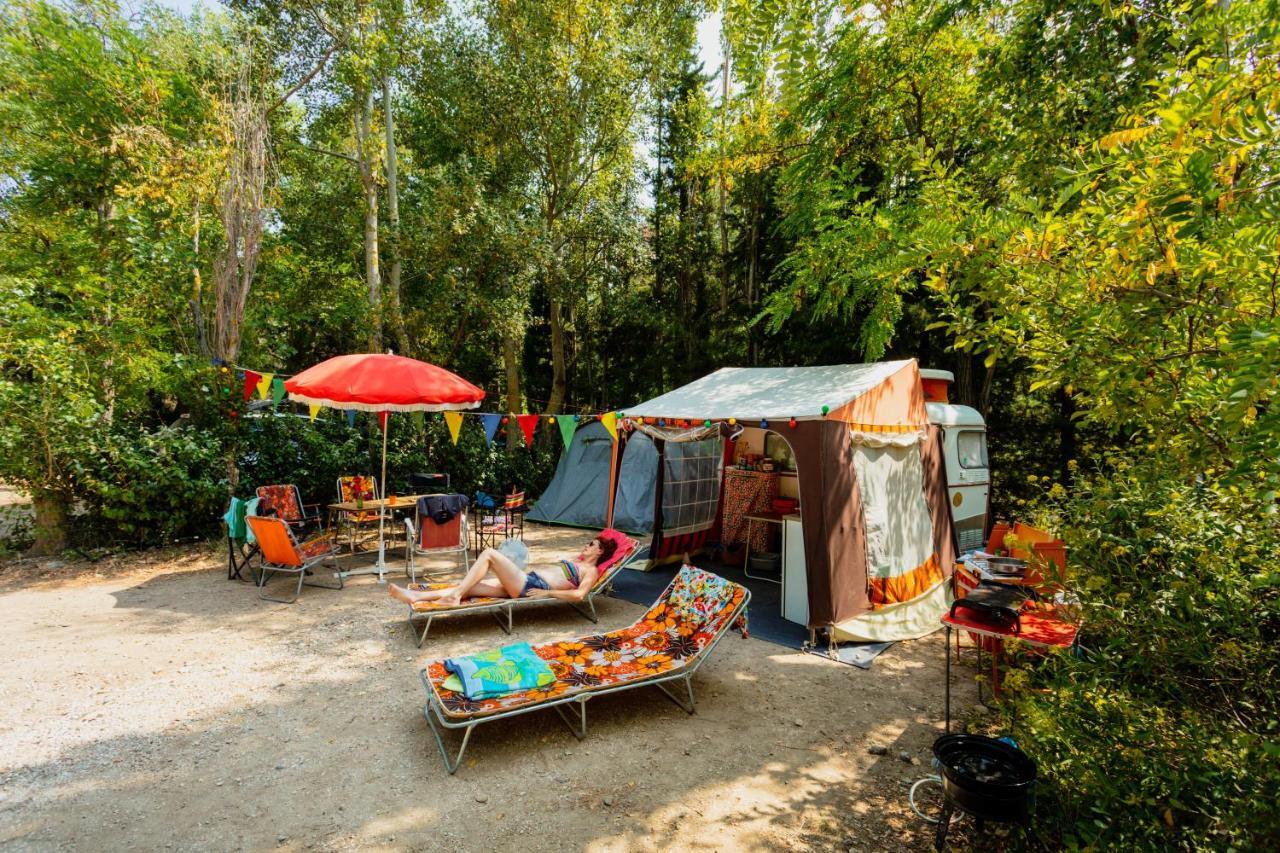 Camping La Peiriere Tuchan Zewnętrze zdjęcie
